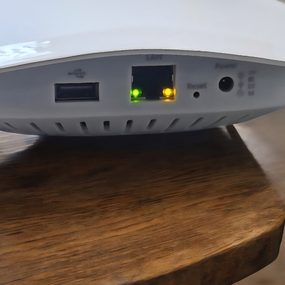 Constellation Hub Connect Hub 2.0 Z- Wave S2 - Picture 5 of 13